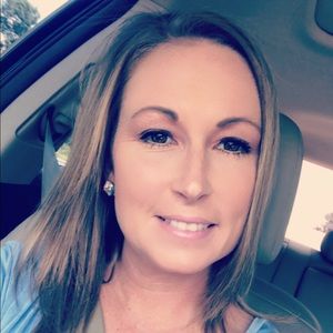 Meet your Posher, Kristin